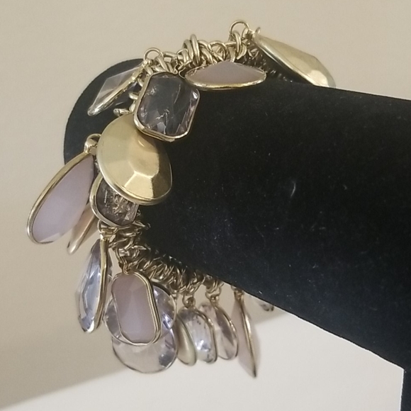 FLASHY BLINGY Gold and Crystal Stretch Bracelet - Picture 2 of 3